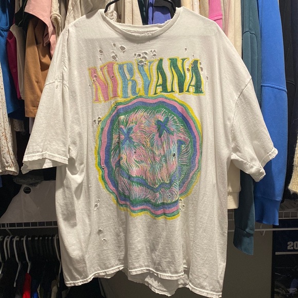 Urban Outfitters Nirvana Distressed Oversized Graphic Tee - Picture 2 of 4